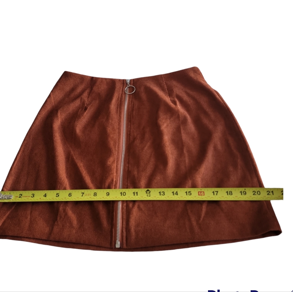 SHEIN CORDUROY WOMEN'S ZIPPER FRONT MINI SKIRT RUST BROWN SIZE MEDIUM - Picture 9 of 11
